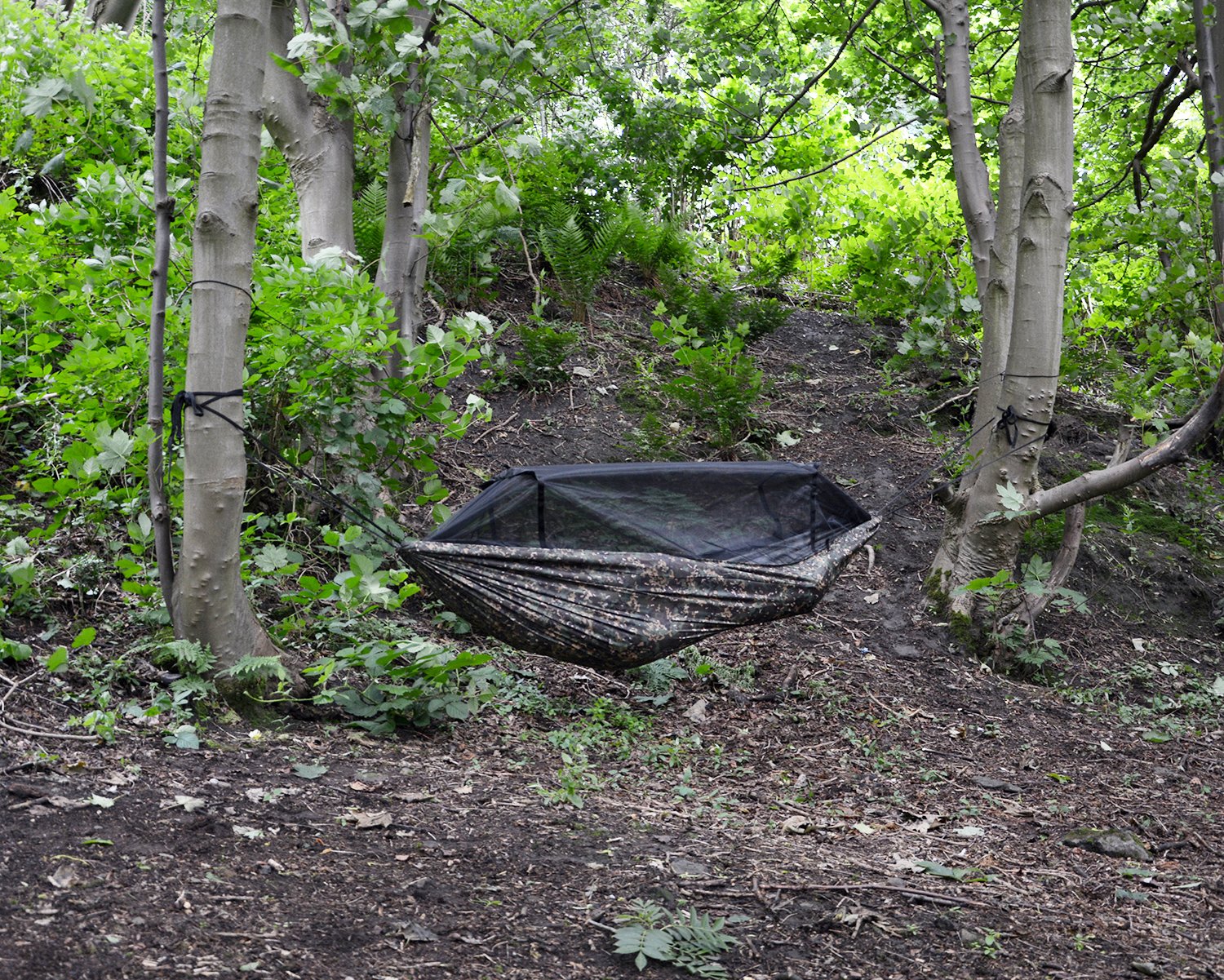 DD Hammocks Frontline Hammock - MC: Lightweight Camouflage Jungle Hammock With Mosquito Net For Camping And Hiking