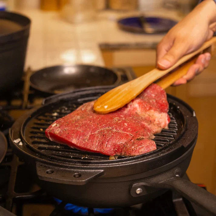 GSI Outdoors Guidecast 10 Cast Iron Cookset